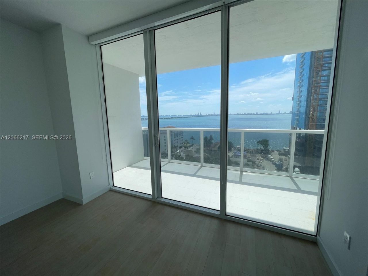 600 NE 27th St, Unit 1205, Miami, FL 33137 Photo