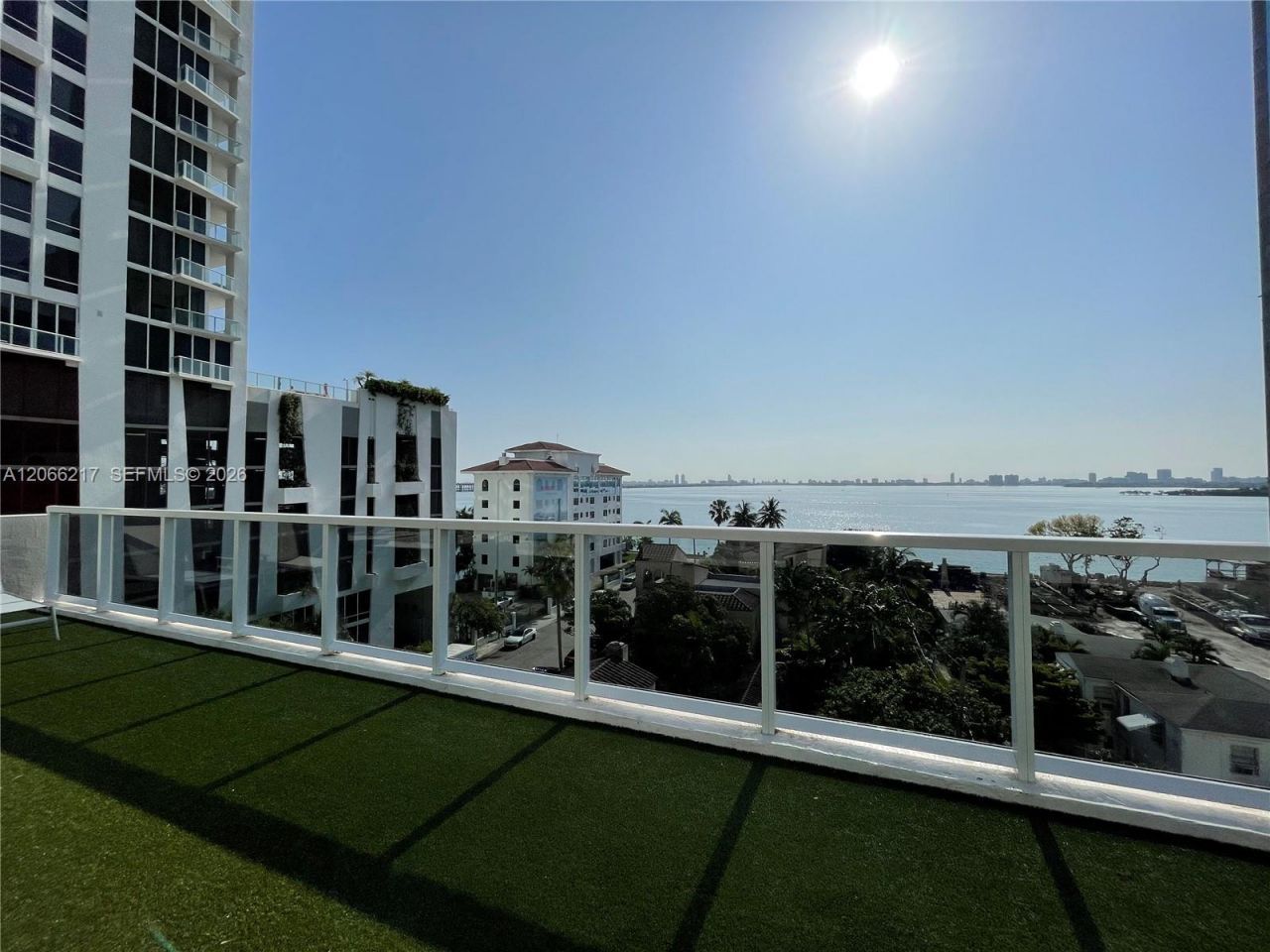 600 NE 27th St, Unit 1205, Miami, FL 33137 Photo