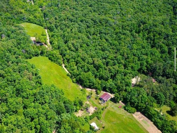 2139 County Road 101 , Ironton, MO 63650