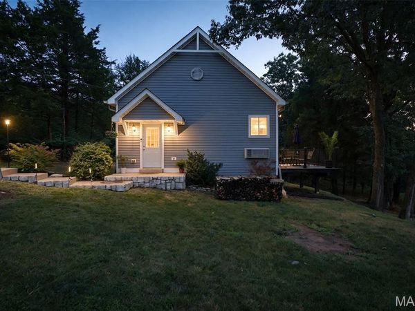 1704 Drake Lane , Robertsville, MO 63072