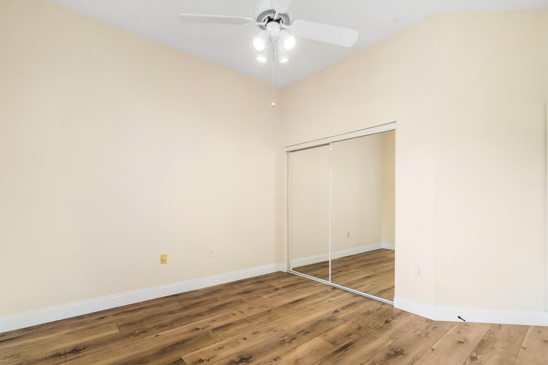 7904 Trent Drive, Unit 410, Tamarac, FL 33321 Photo