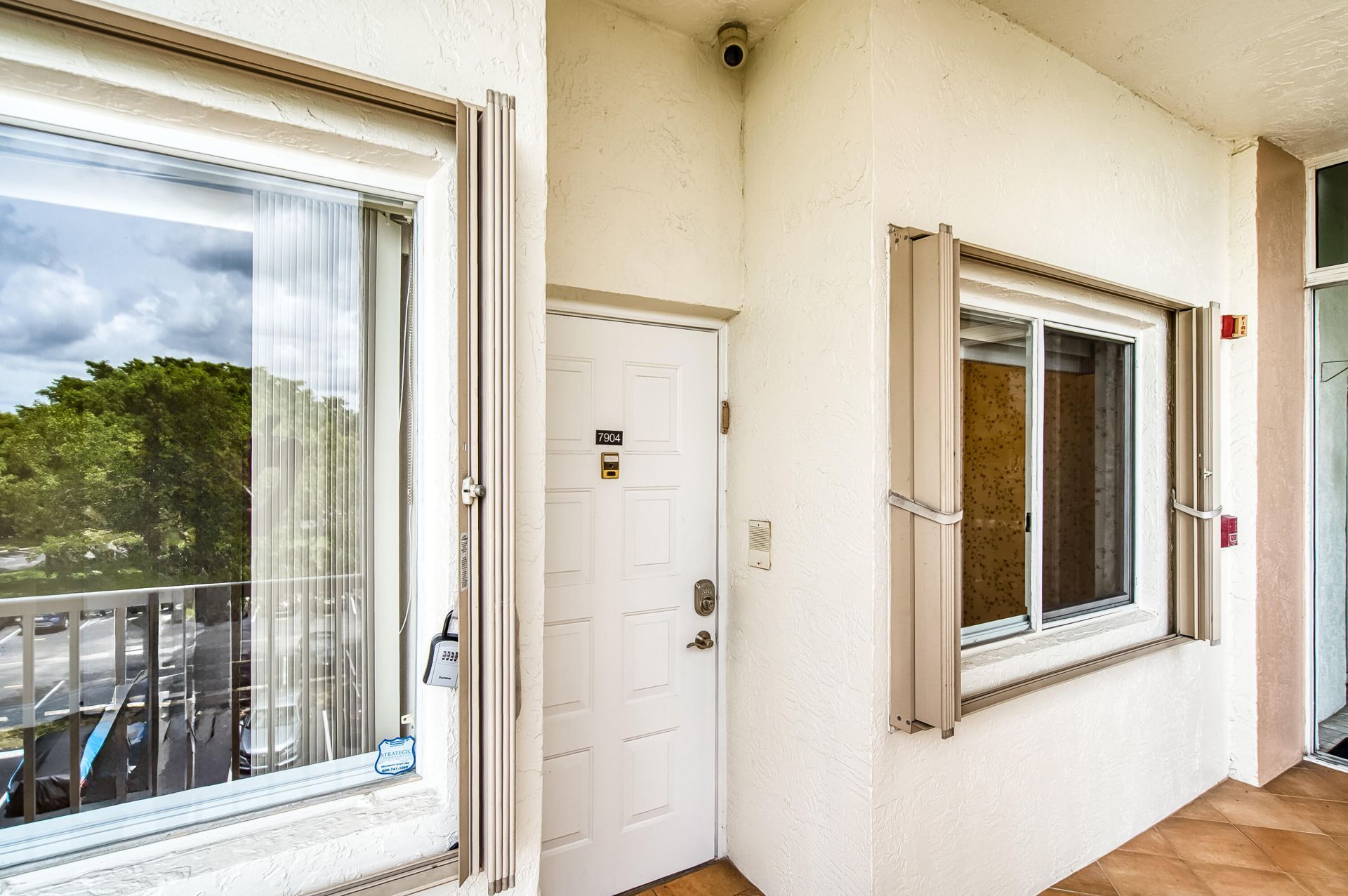 7904 Trent Drive, Unit 410, Tamarac, FL 33321 Photo