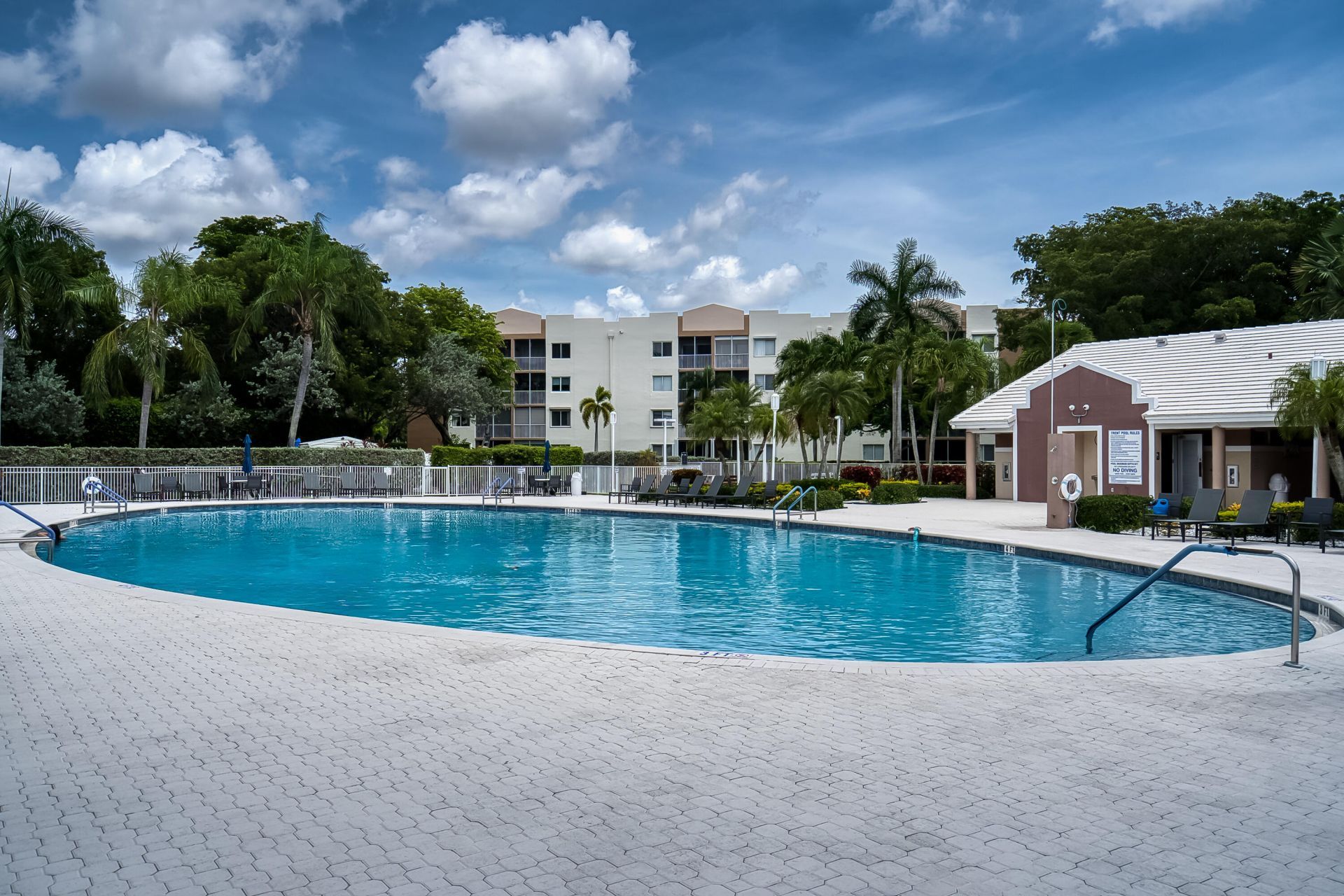 7904 Trent Drive, Unit 410, Tamarac, FL 33321 Photo