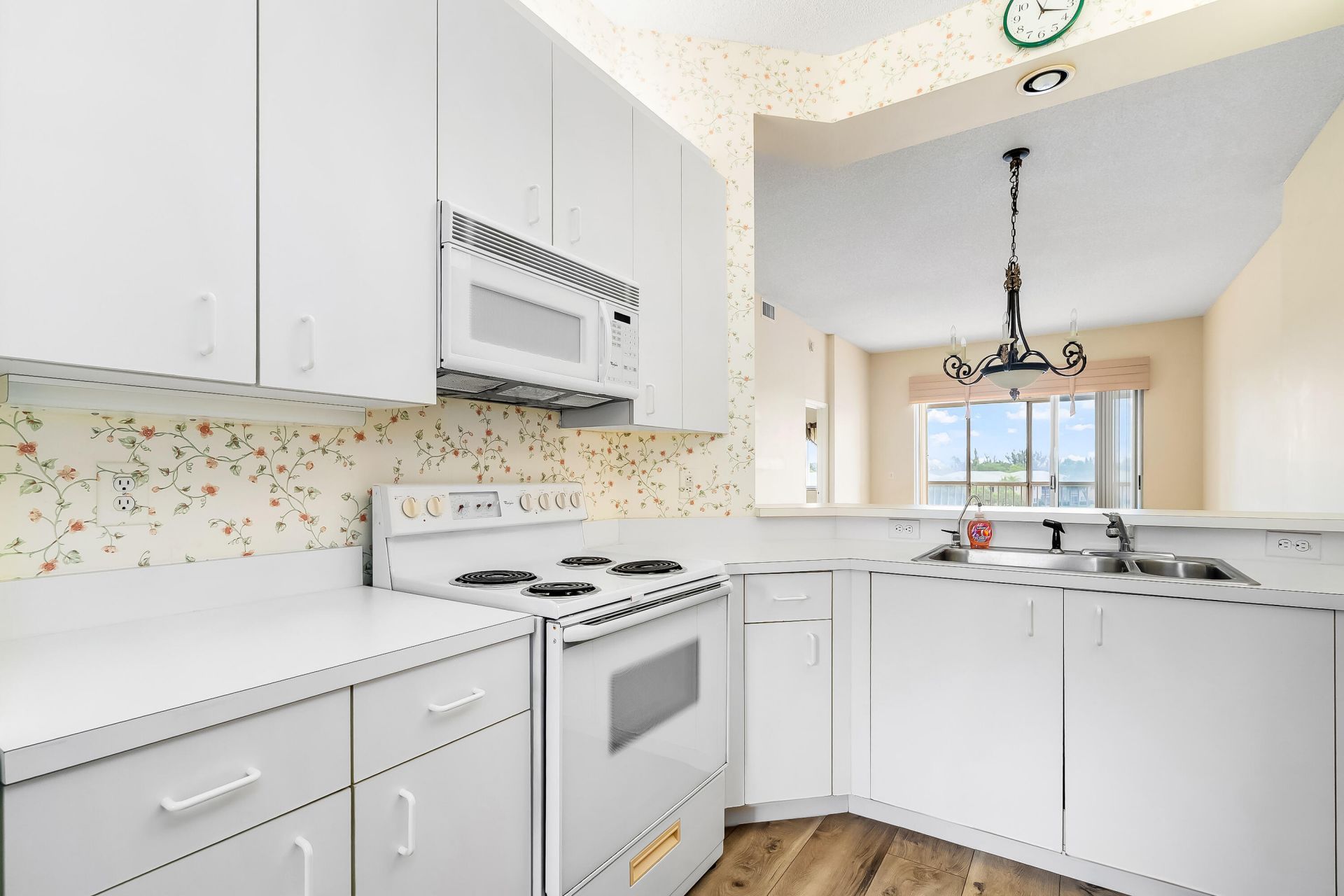 7904 Trent Drive, Unit 410, Tamarac, FL 33321 Photo