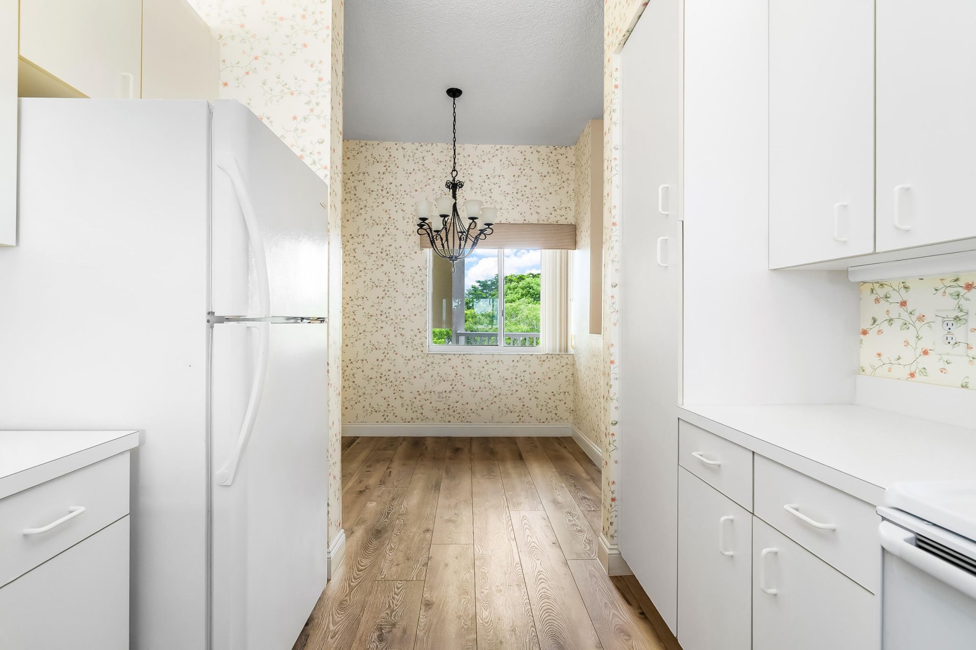 7904 Trent Drive, Unit 410, Tamarac, FL 33321 Photo