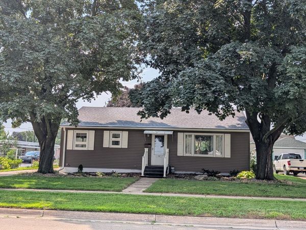 1507 4th Avenue NW, Austin, MN 55912