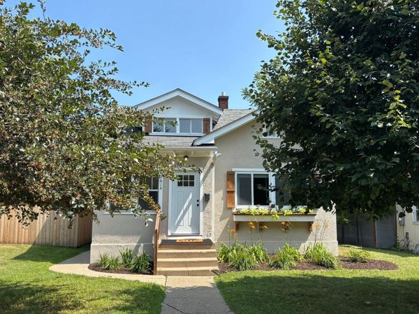 1614 Vincent Avenue N, Minneapolis, MN 55411