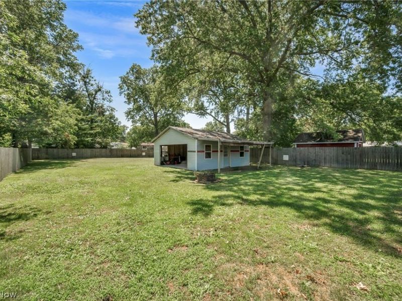 4805 Mapleview Drive, Vermilion, OH 44089 Photo 19