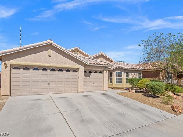 6217 Double Oak Street, North Las Vegas, NV 89031