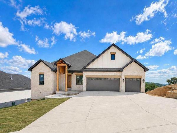 183 Maumelle Valley Drive, Maumelle, AR 72113