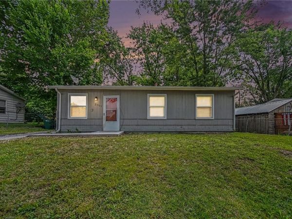 2701 S 48TH Terrace, Kansas City, KS 66106