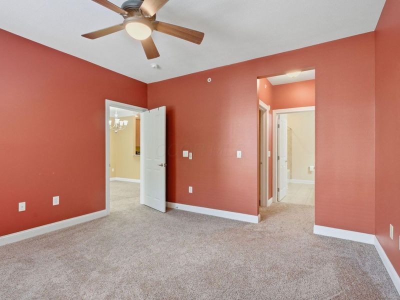936 Perry Street, Unit 214, Columbus, OH 43215 Photo 14