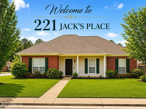 221 Jacks Place, Brandon, MS 39047
