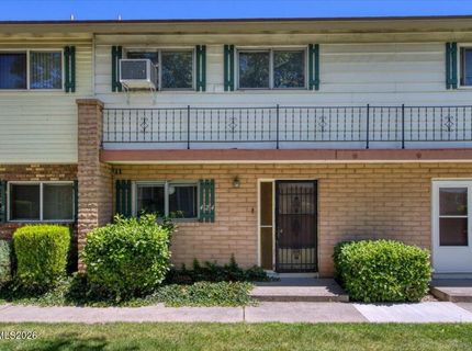 424 Smithridge Park, Reno, NV 89502 Photo