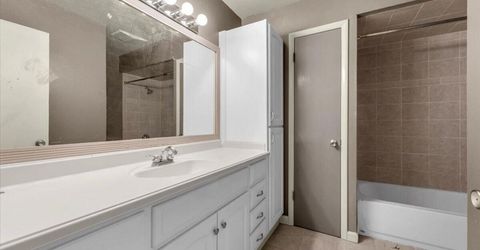 424 Smithridge Park, Reno, NV 89502 Photo