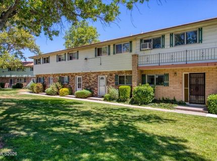 424 Smithridge Park, Reno, NV 89502 Photo