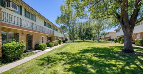 424 Smithridge Park, Reno, NV 89502 Photo