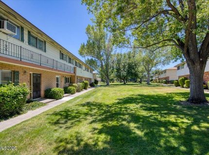 424 Smithridge Park, Reno, NV 89502 Photo