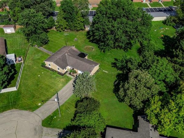 30 Huron Circle, Enon Vlg, OH 45323