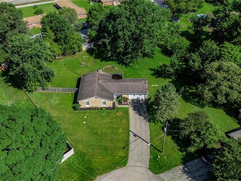 30 Huron Circle, Enon Vlg, OH 45323 Photo 2