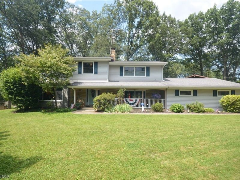 735 Fessler Drive, Uniontown, OH 44685 Photo 1