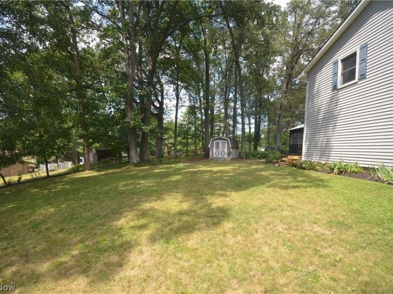 735 Fessler Drive, Uniontown, OH 44685 Photo 2