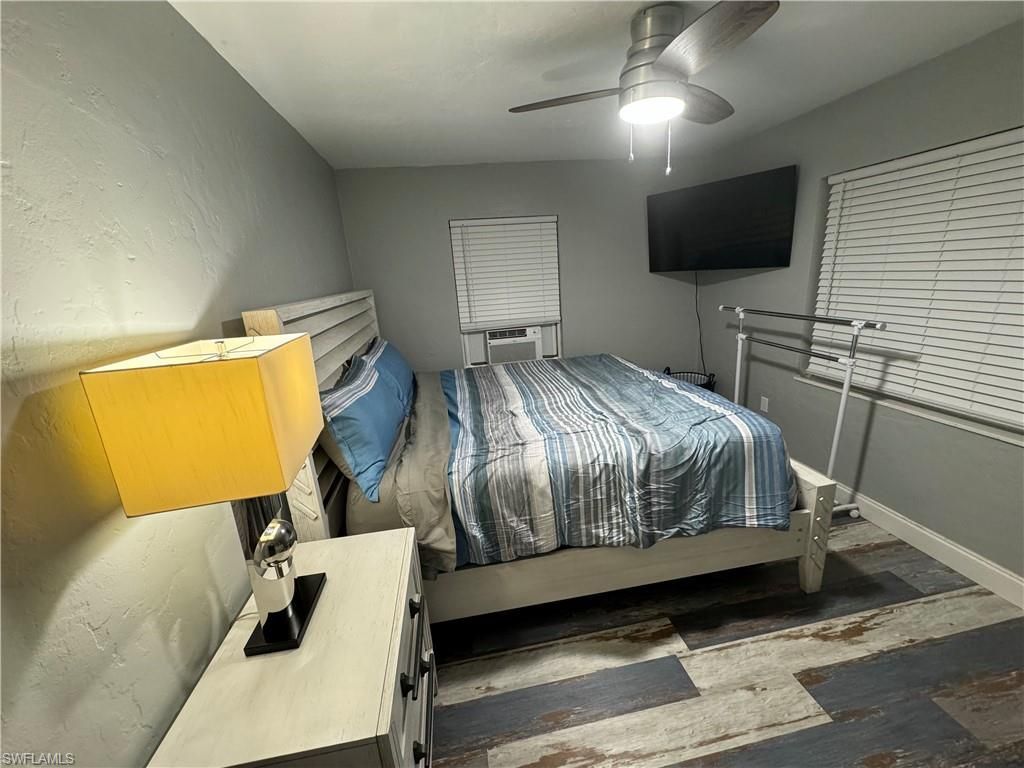 2060 Bayside Pkwy, Fort Myers, FL 33901 Photo