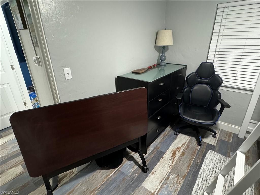 2060 Bayside Pkwy, Fort Myers, FL 33901 Photo