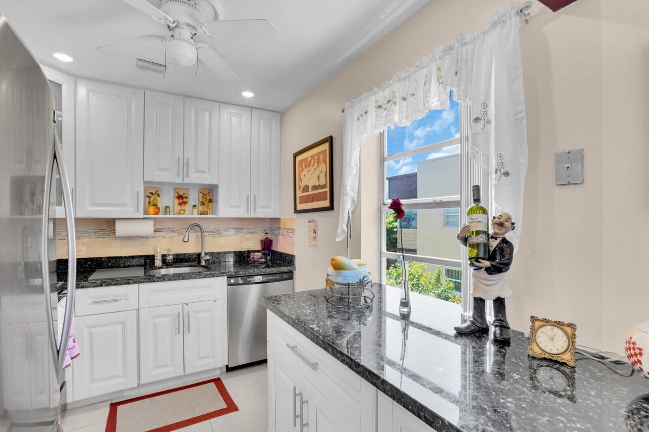 810 Burgundy Q, Delray Beach, FL 33484 Photo