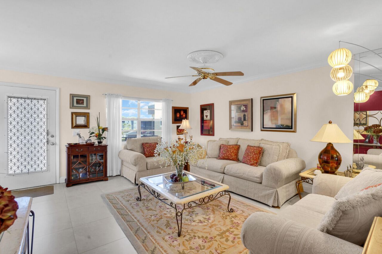 810 Burgundy Q, Delray Beach, FL 33484 Photo