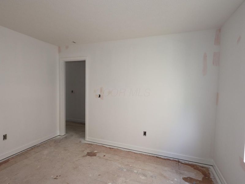 1019 Dawsons Drive, Hebron, OH 43025 Photo 11