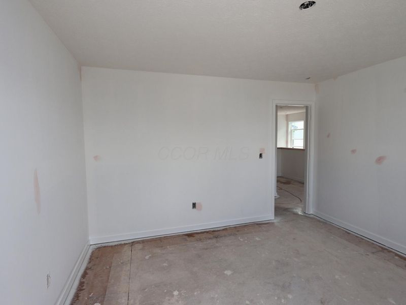 1019 Dawsons Drive, Hebron, OH 43025 Photo 17