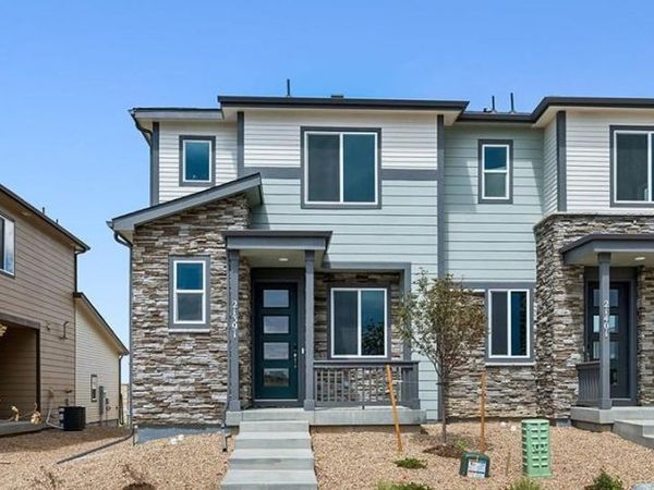 21391 E 67th Avenue , Aurora, CO 80019