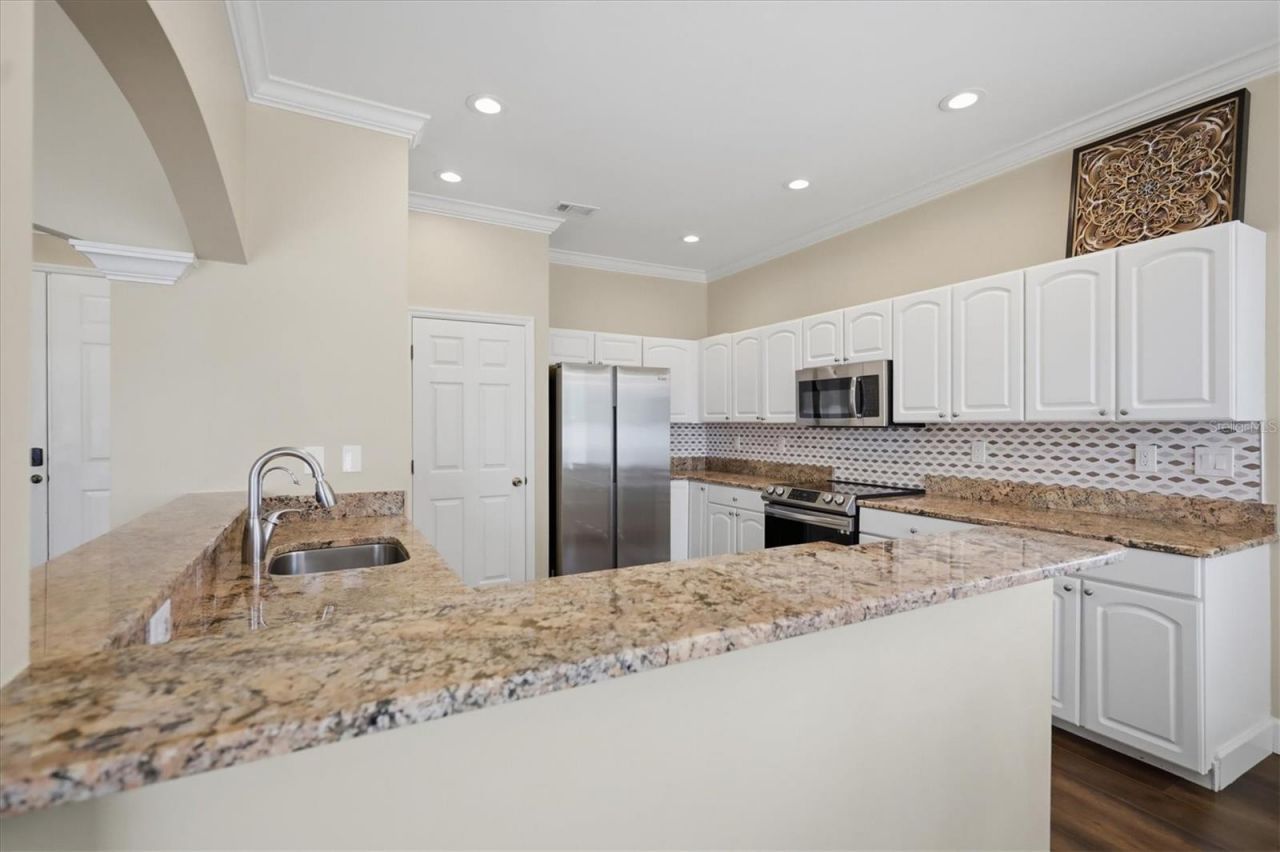 4907 50th Avenue W, Bradenton, FL 34210 Photo