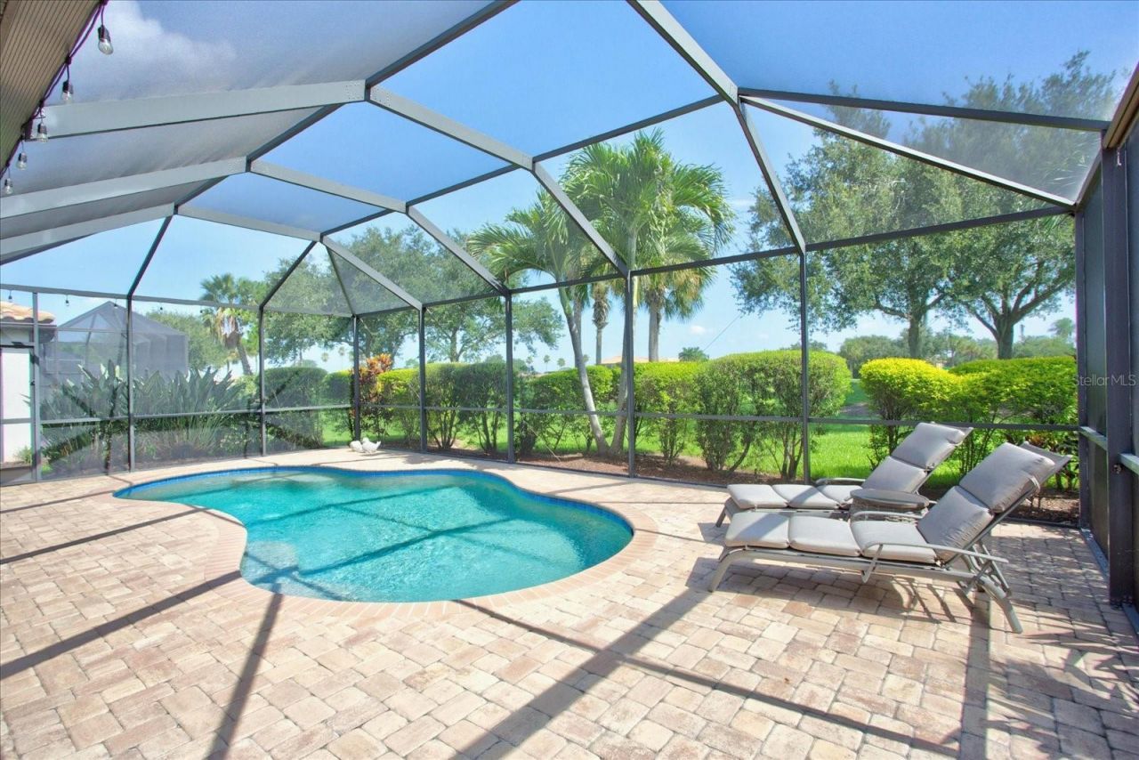 7031 Quiet Creek Drive, Bradenton, FL 34212 Photo