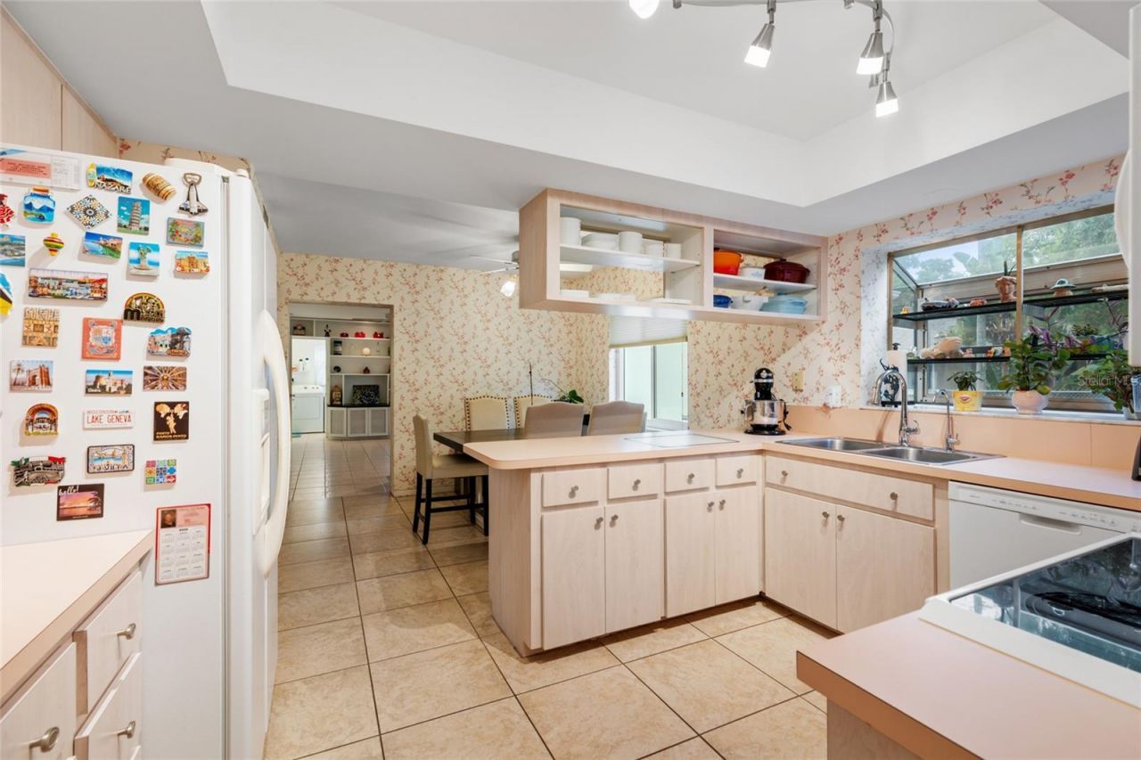 1901 Dormieone Road N, Saint Petersburg, FL 33710 Photo