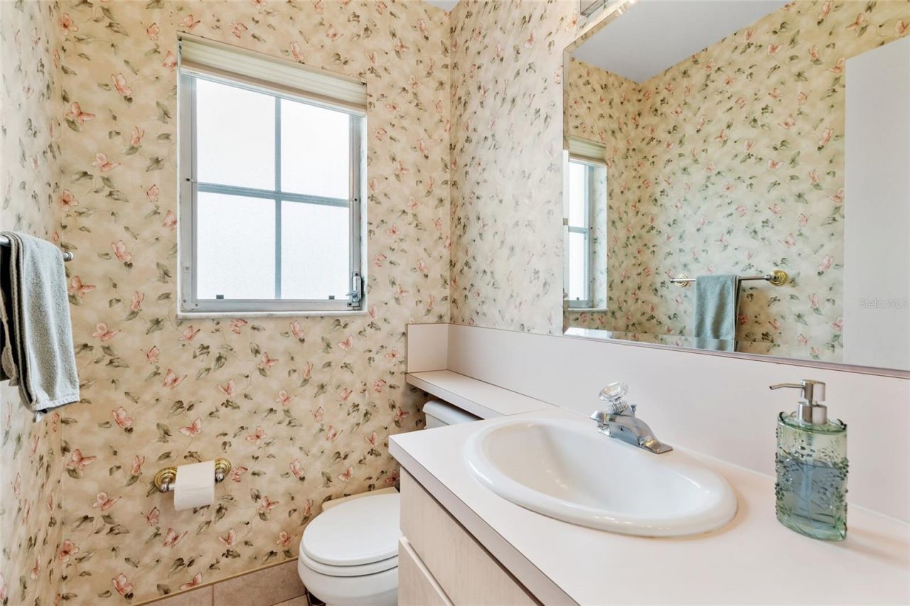 1901 Dormieone Road N, Saint Petersburg, FL 33710 Photo