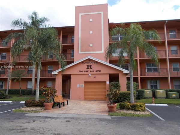 701 SW 141st Ave , Unit 110R, Pembroke Pines, FL 33027