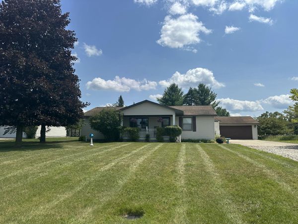 1624 Linksview Way, Gladwin, MI 48624