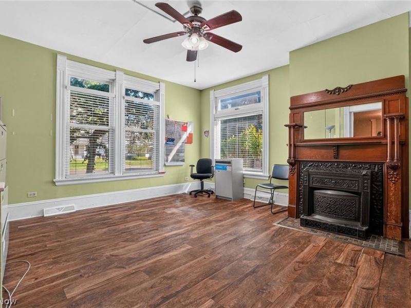 225 Mentor Avenue, Painesville, OH 44077 Photo 3