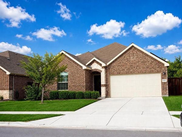 3228 Maroon Creek Road , Aubrey, TX 76227