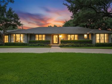 5164 Del Roy Drive, Dallas, TX 75229