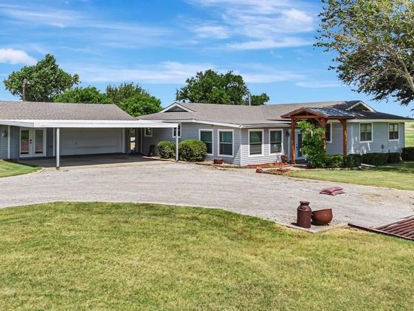 2561 County Road 248, Valley View, TX 76272