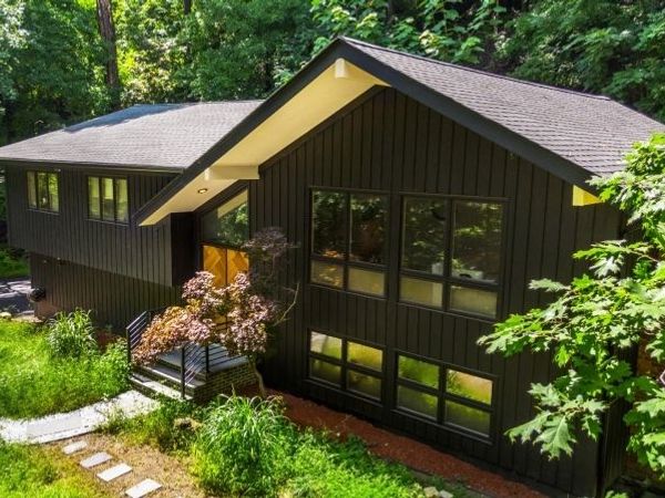 11 Foremost Mountain Rd, Montville, NJ 07082