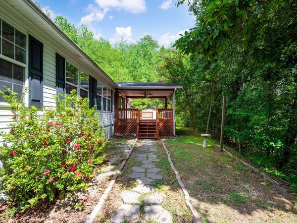 288 Five Points Road, Dayton, TN 37321