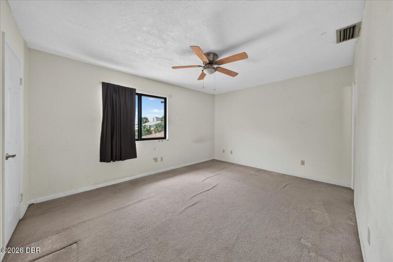 841 E 14th Avenue, New Smyrna Beach, FL 32169 Photo