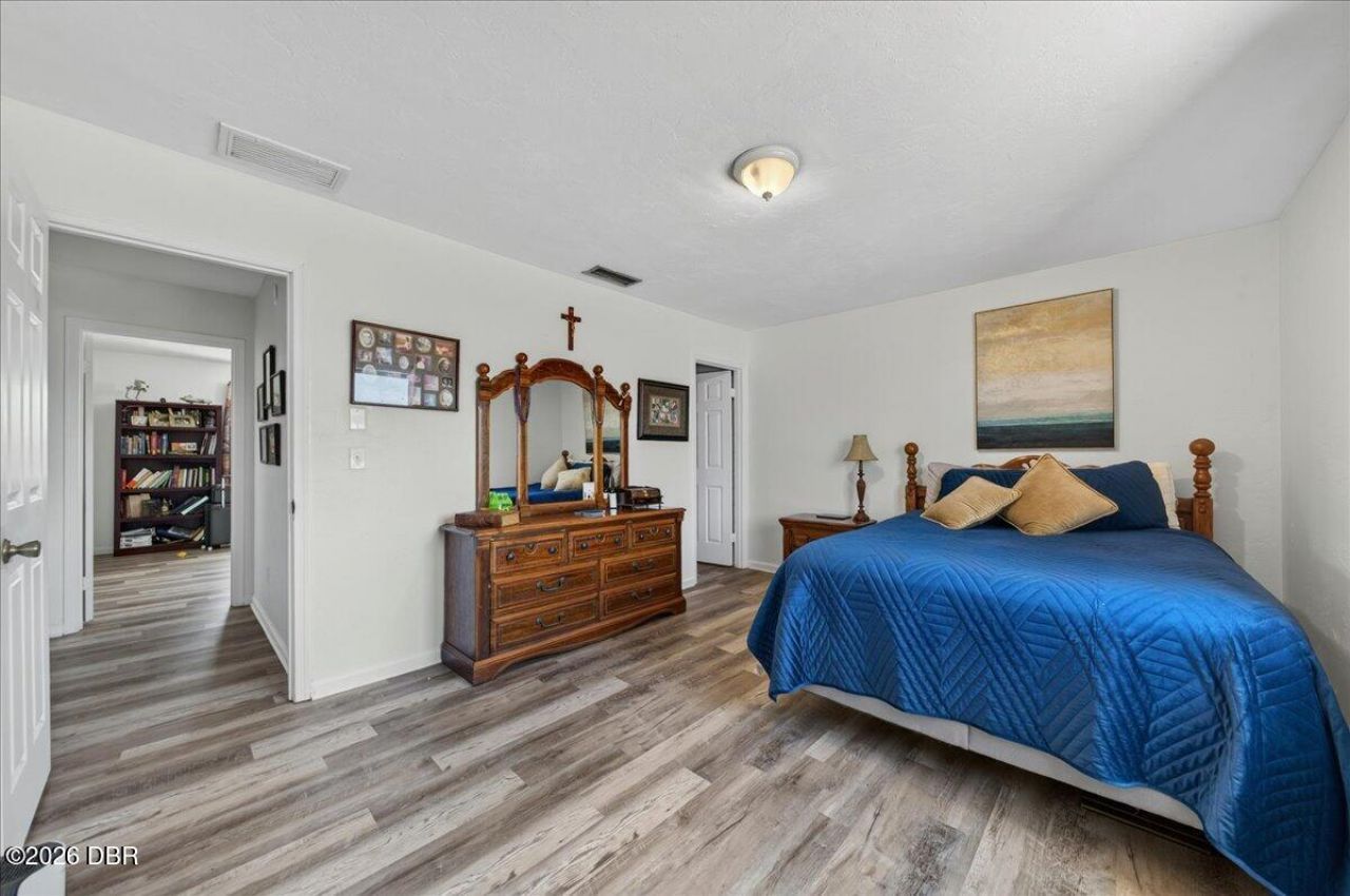 841 E 14th Avenue, New Smyrna Beach, FL 32169 Photo