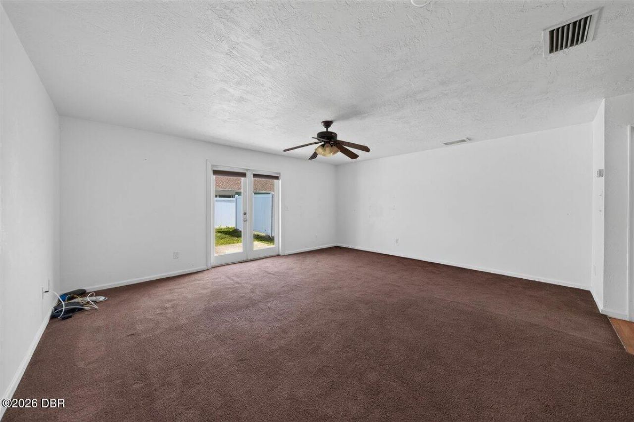 841 E 14th Avenue, New Smyrna Beach, FL 32169 Photo