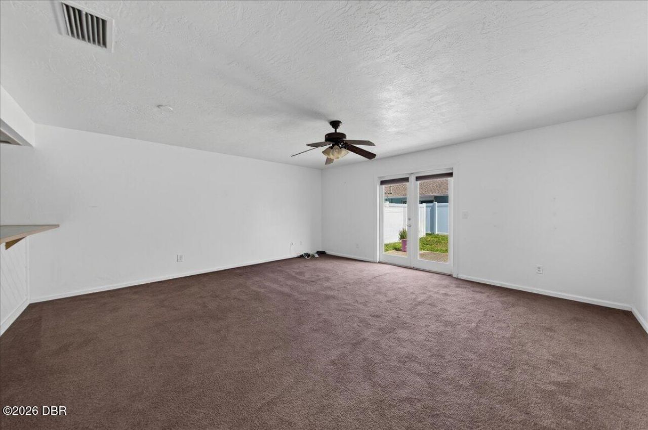 841 E 14th Avenue, New Smyrna Beach, FL 32169 Photo