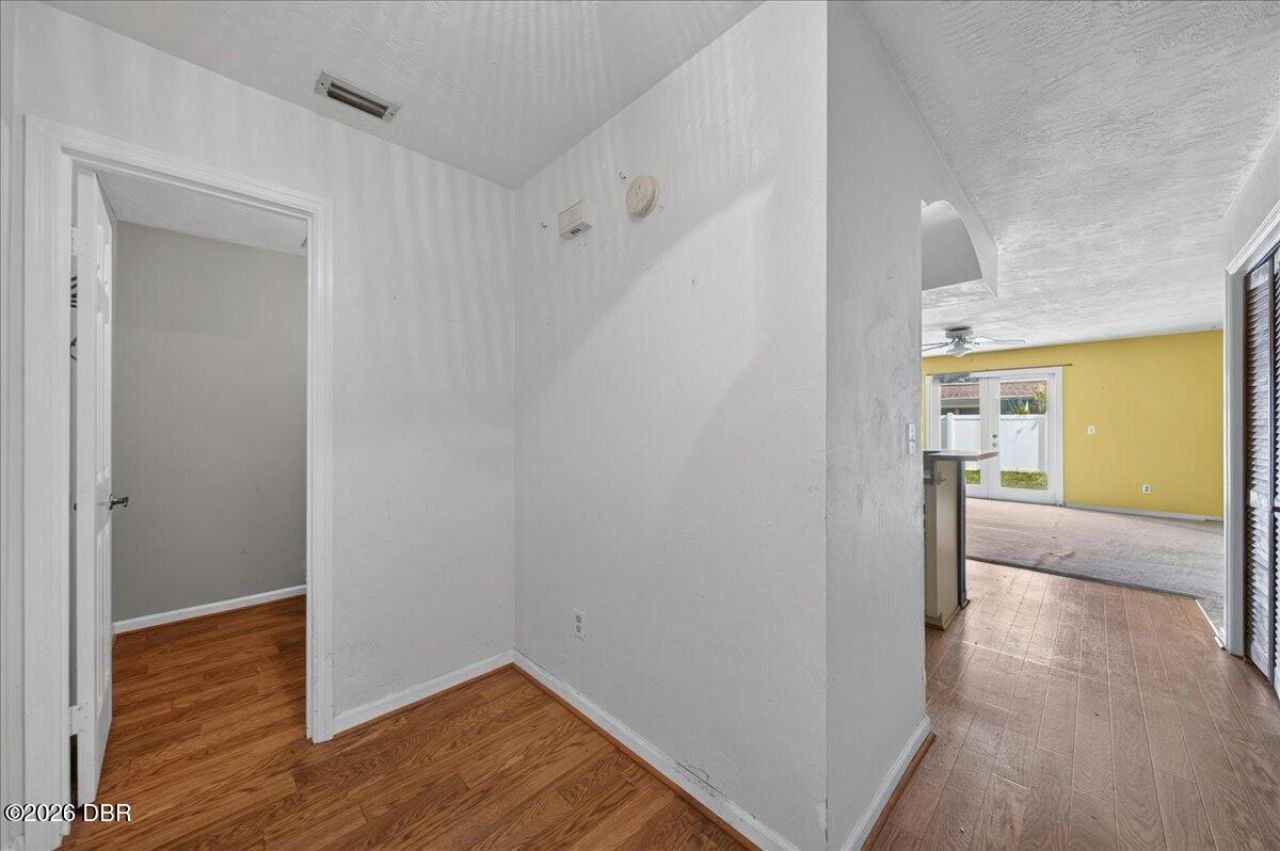 841 E 14th Avenue, New Smyrna Beach, FL 32169 Photo